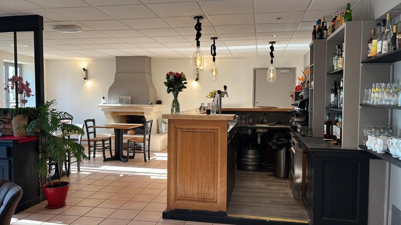 Gite - Auberge Du Midi Saint-Antoine  外观 照片