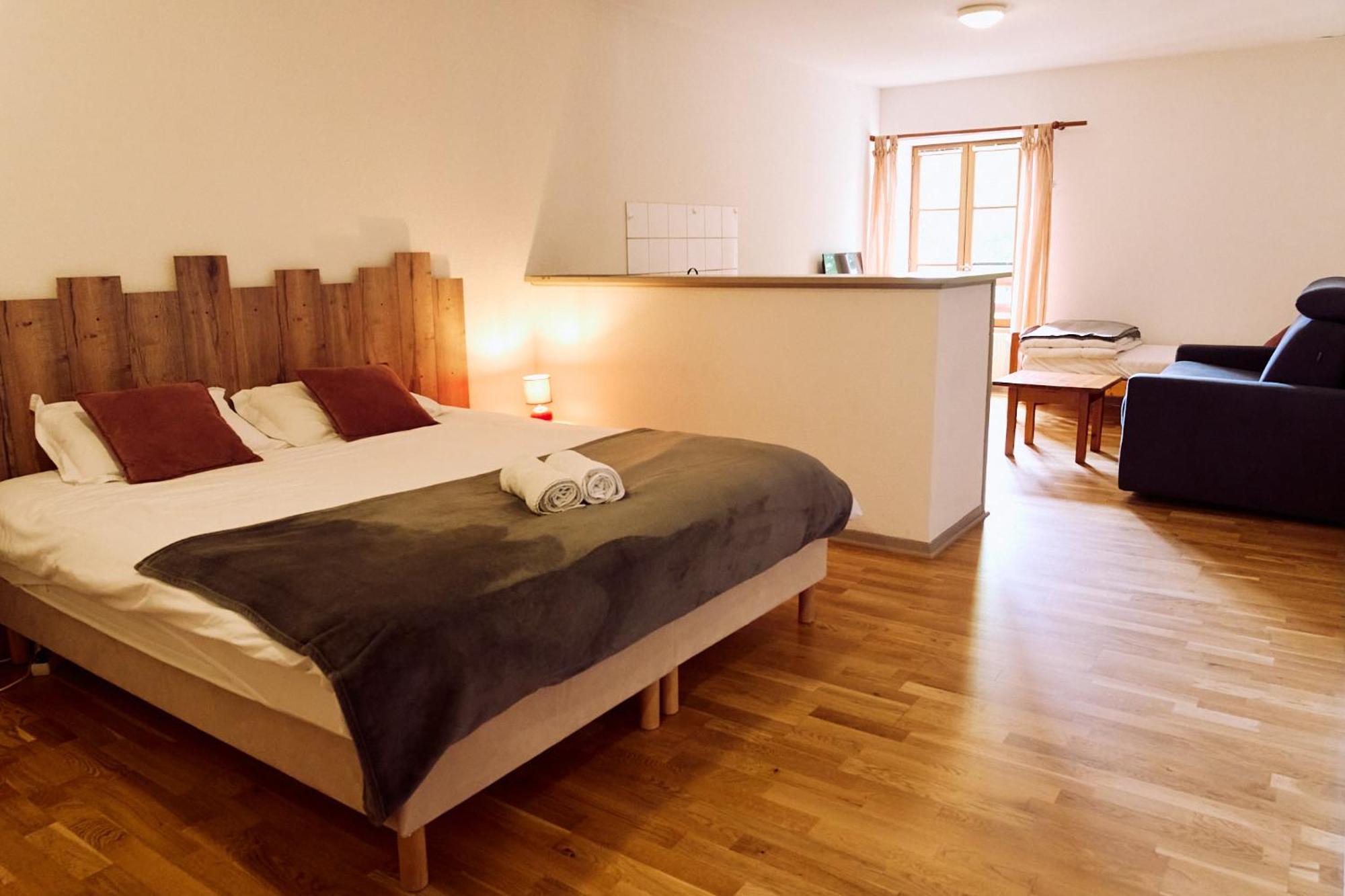 Gite - Auberge Du Midi Saint-Antoine  外观 照片